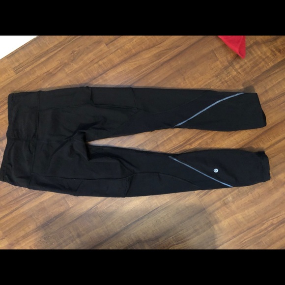 Lululemon high waisted black leggings - Picture 2 of 4